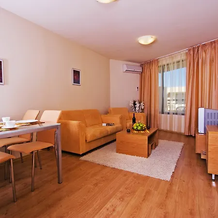 Sea Grace Апартхотел Несебър